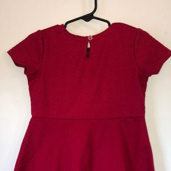 Healthtex Red Chevron Textured Short Sleeve Dress W/ Black Bow Girls 4T Polyeste - Picture 7 of 7